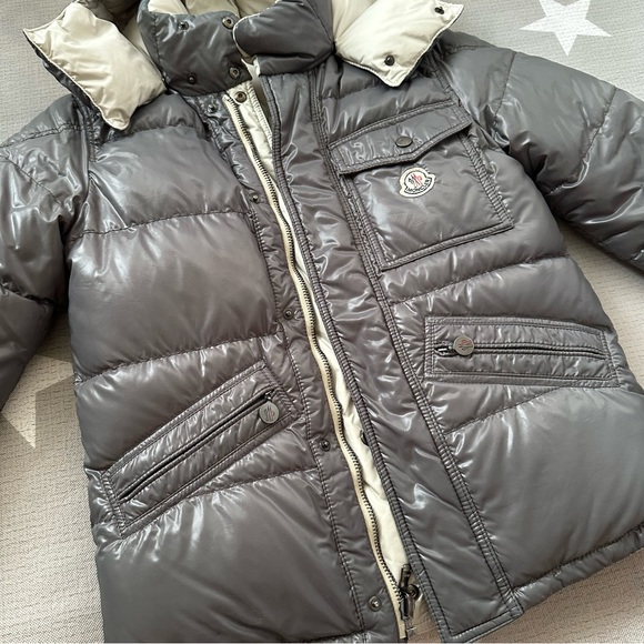 S⭕️LD. Moncler Reversible Down Jacket - Picture 9 of 16